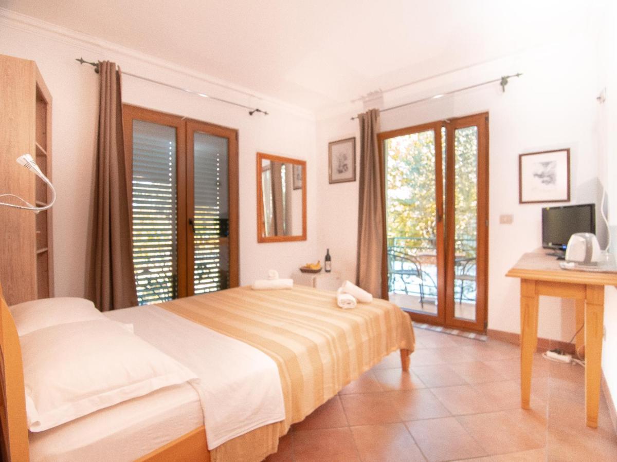 Apartments And Rooms Levantin Inn 斯韦蒂·斯特凡 外观 照片