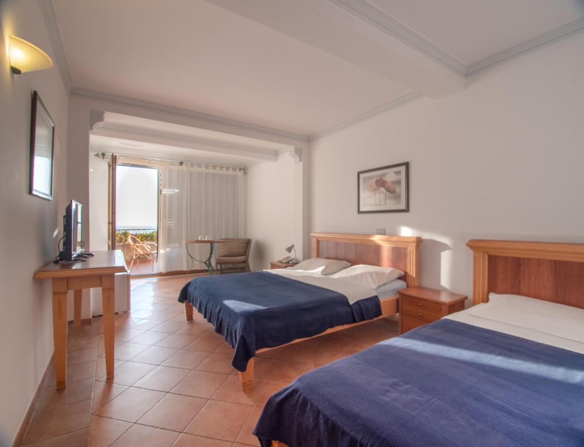 Apartments And Rooms Levantin Inn 斯韦蒂·斯特凡 外观 照片