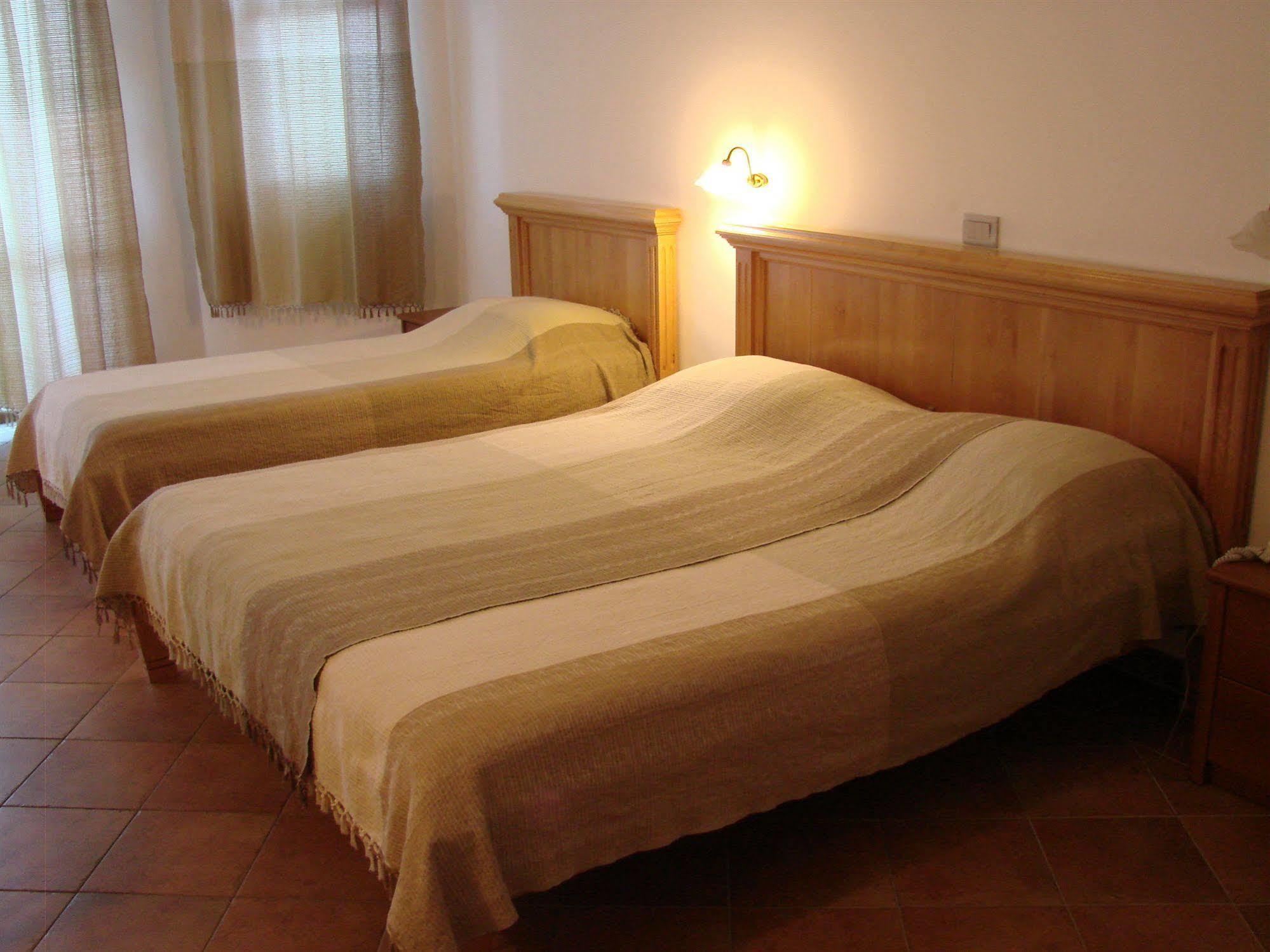 Apartments And Rooms Levantin Inn 斯韦蒂·斯特凡 外观 照片