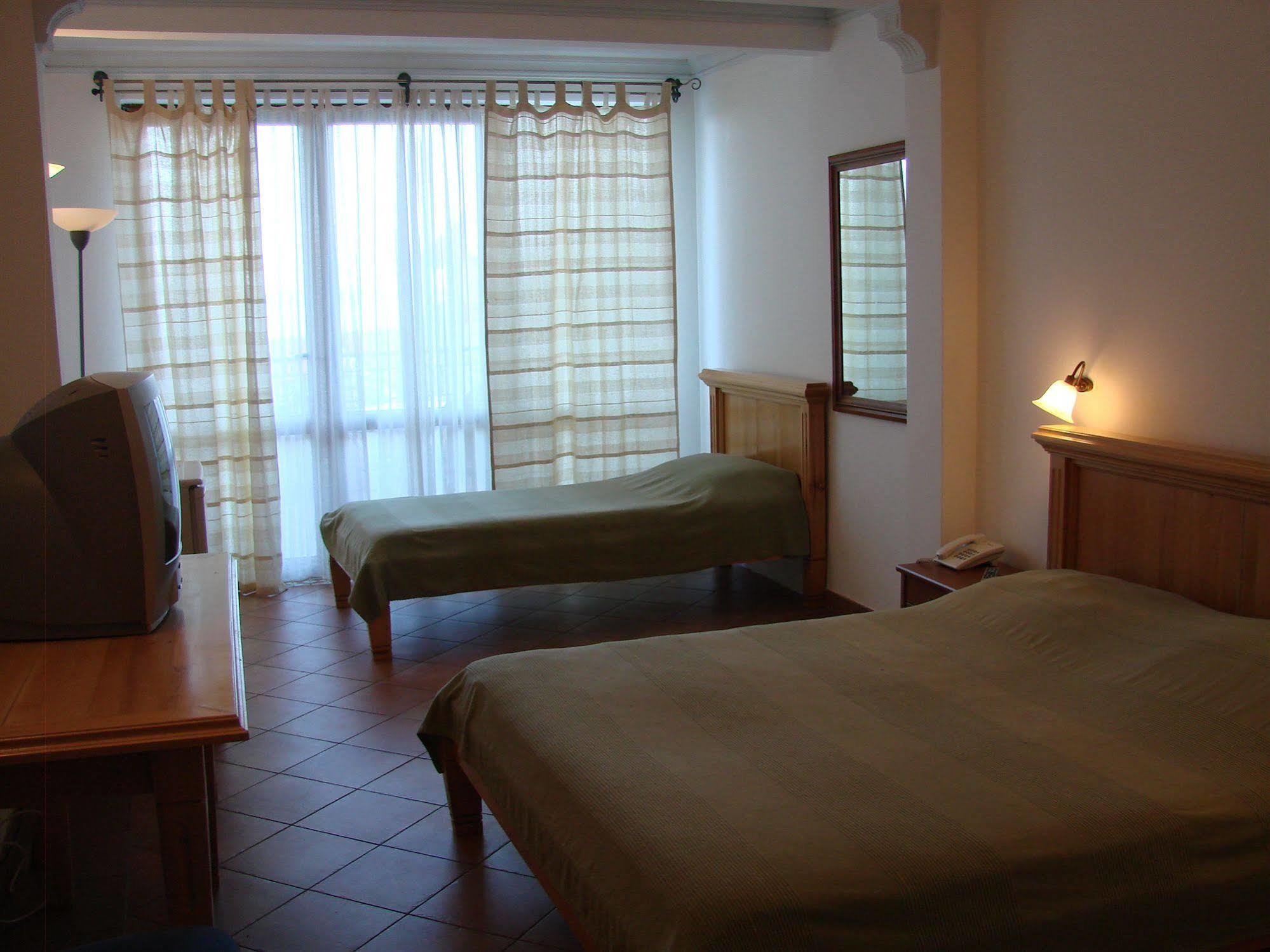 Apartments And Rooms Levantin Inn 斯韦蒂·斯特凡 外观 照片